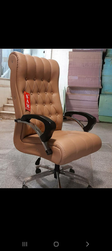صندلی اداری لمسه