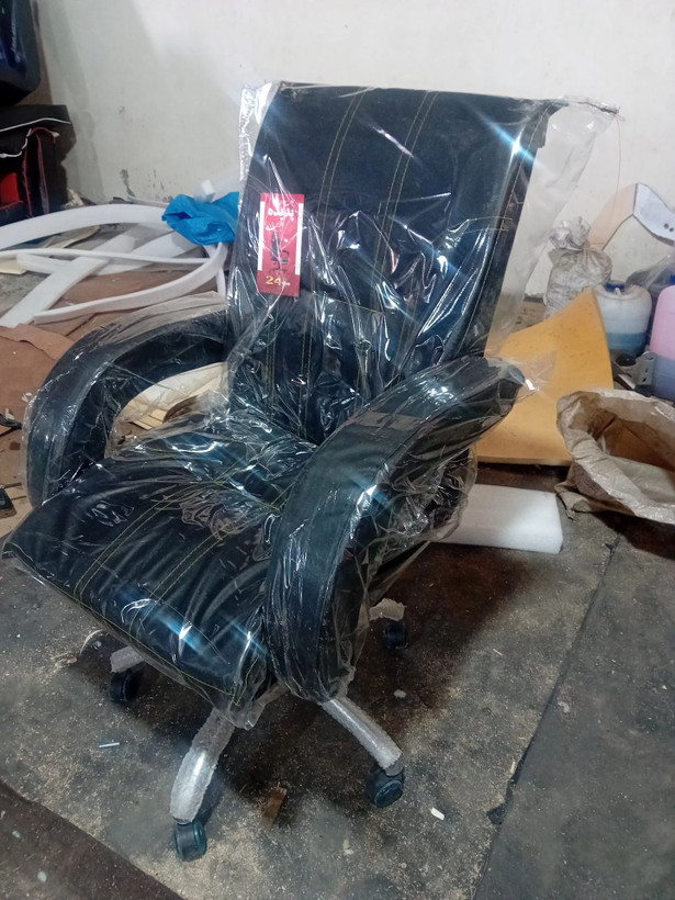 صندلی کارمندی